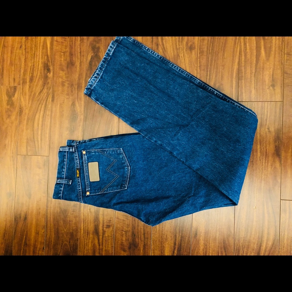 Men’s wranglers 30x36